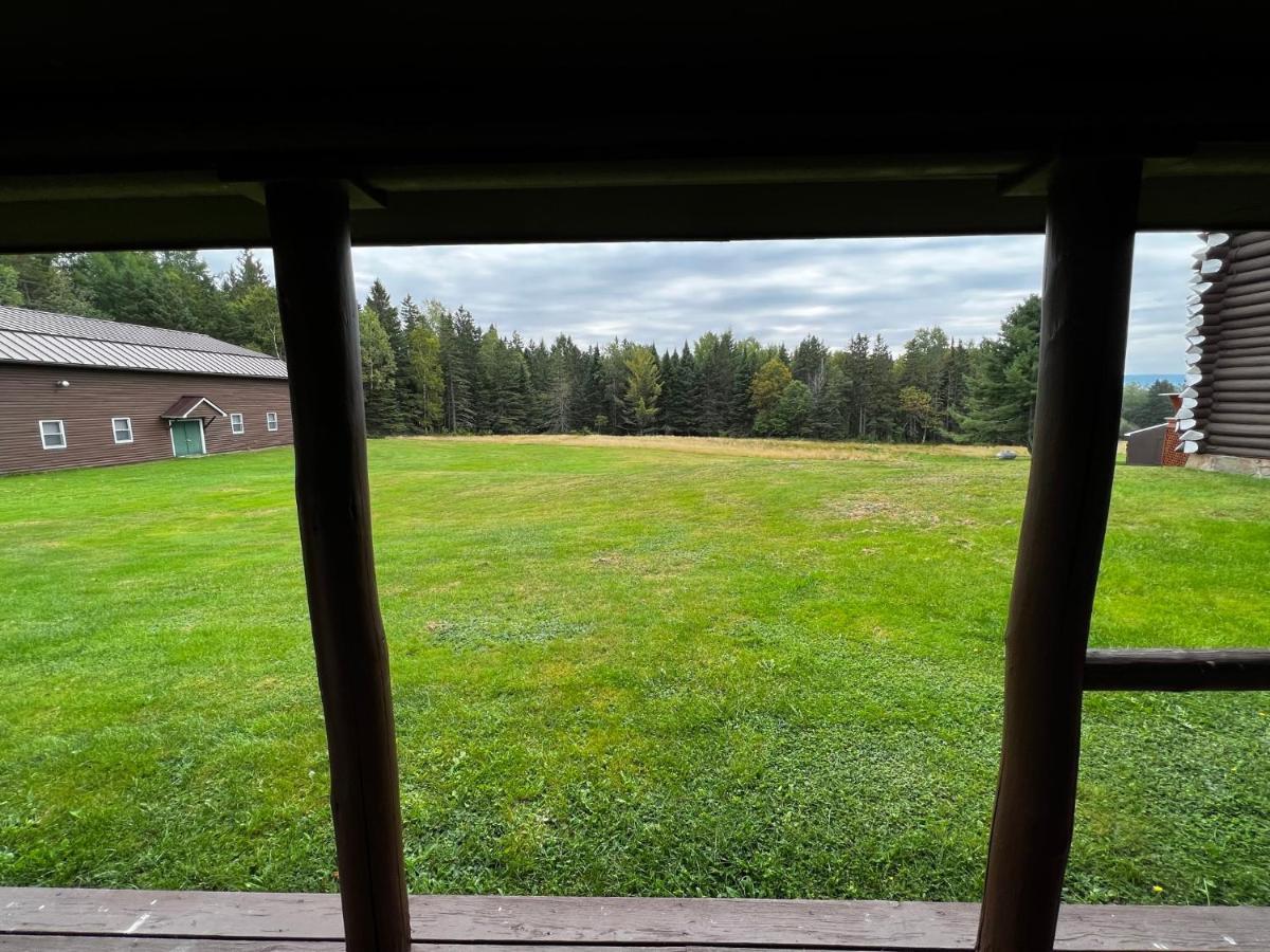 Unity Sky Lodge Jackman Extérieur photo