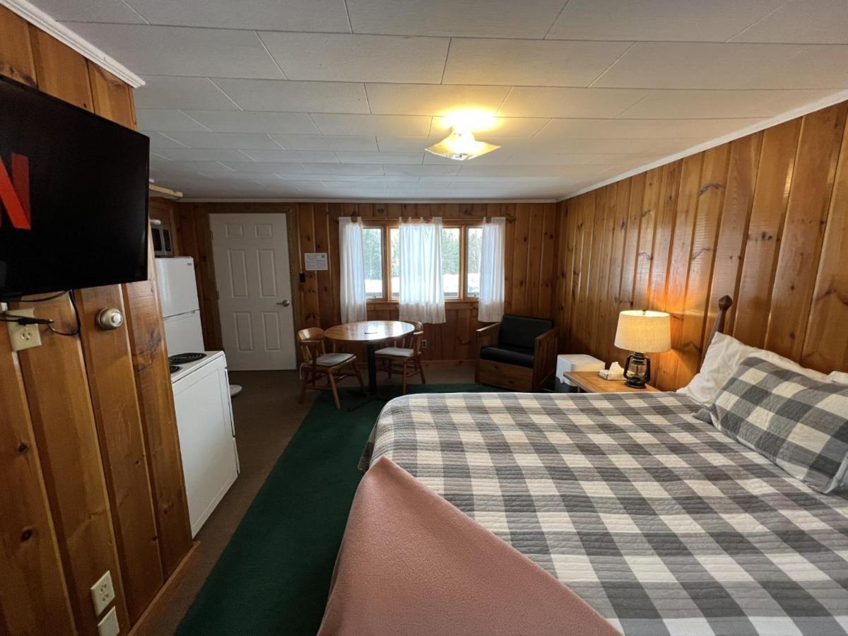 Unity Sky Lodge Jackman Extérieur photo